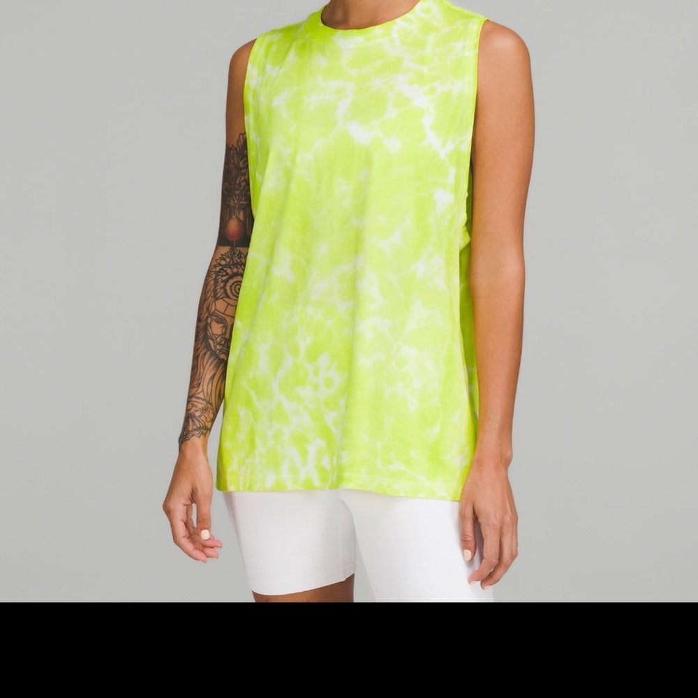 NWT and Sold Out Lululemon All Yours Tank Top Size 2 in Marmoleado Tie D…